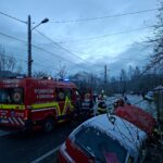Două accidente succesive pe strada Maleia din Petroșani. Pompierii au intervenit de urgență